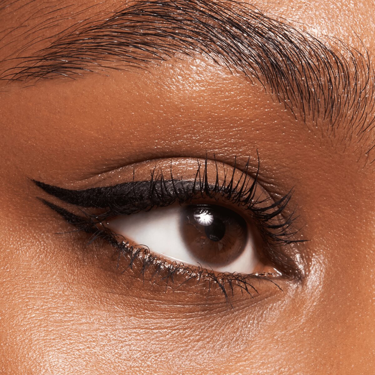 essence 24ever Ink Liner | 01 essence Cosmetics
