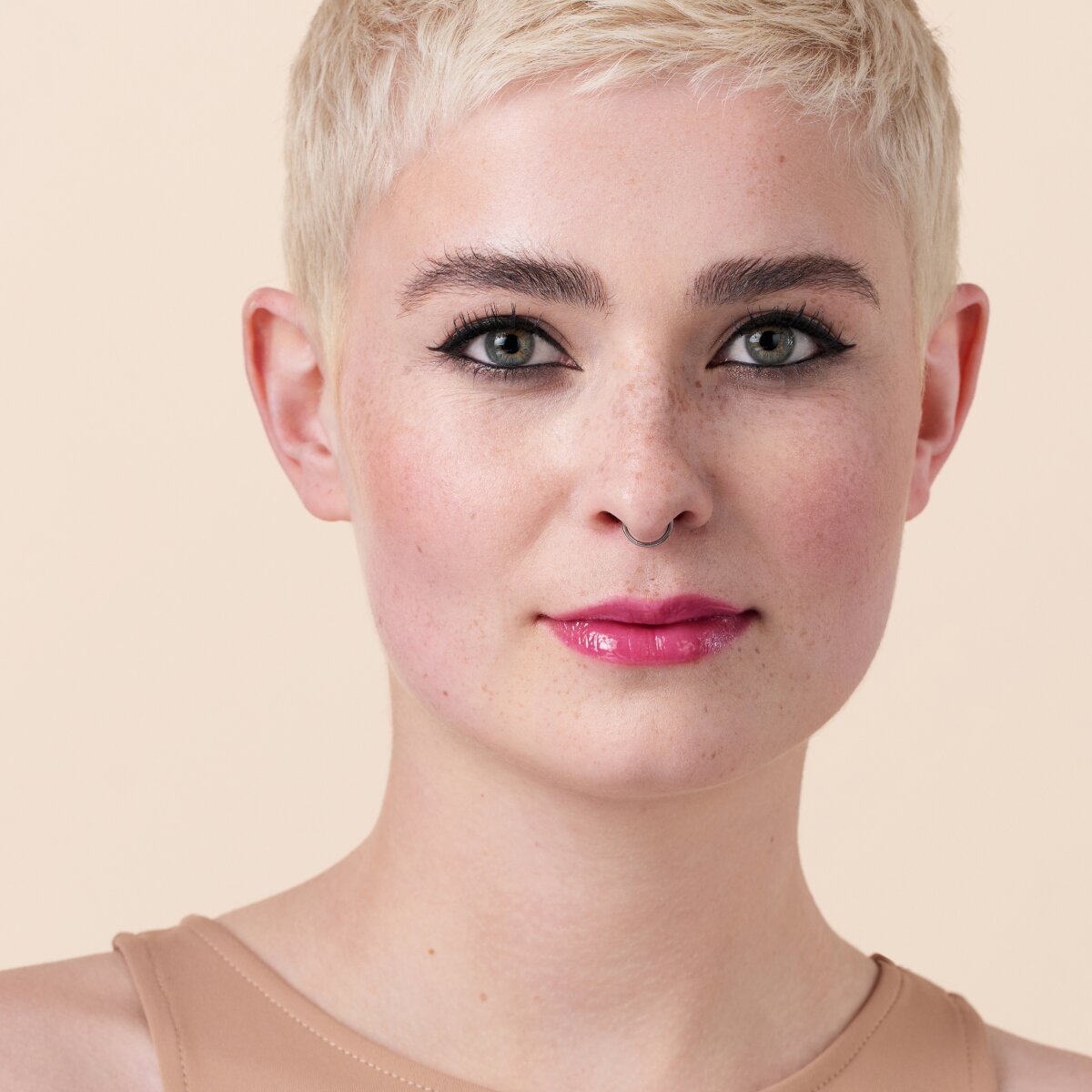Catrice Glossin' Glow Tinted Lip Oil 010 Catrice Cosmetics