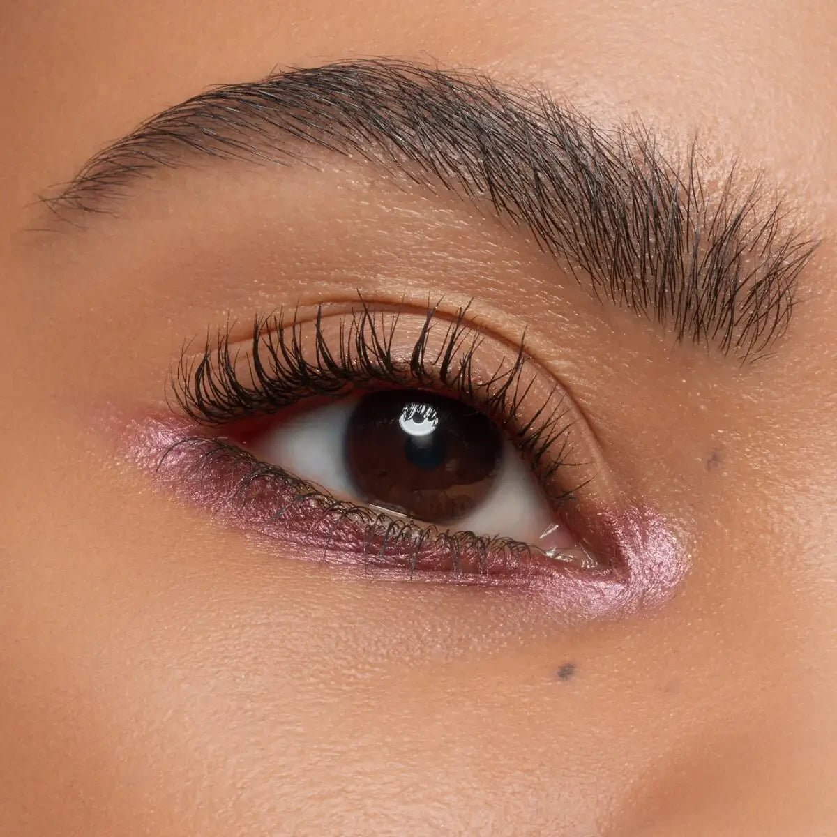 essence Blend & Line Eyeshadow Stick essence Cosmetics