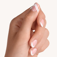 essence French Manicure Stencils 01 | French Tips & Tricks essence Cosmetics