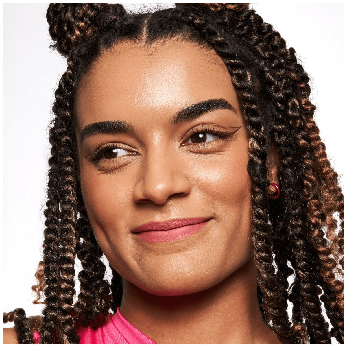essence Call Me Queen Dramatic False Lash Effect Mascara essence Cosmetics