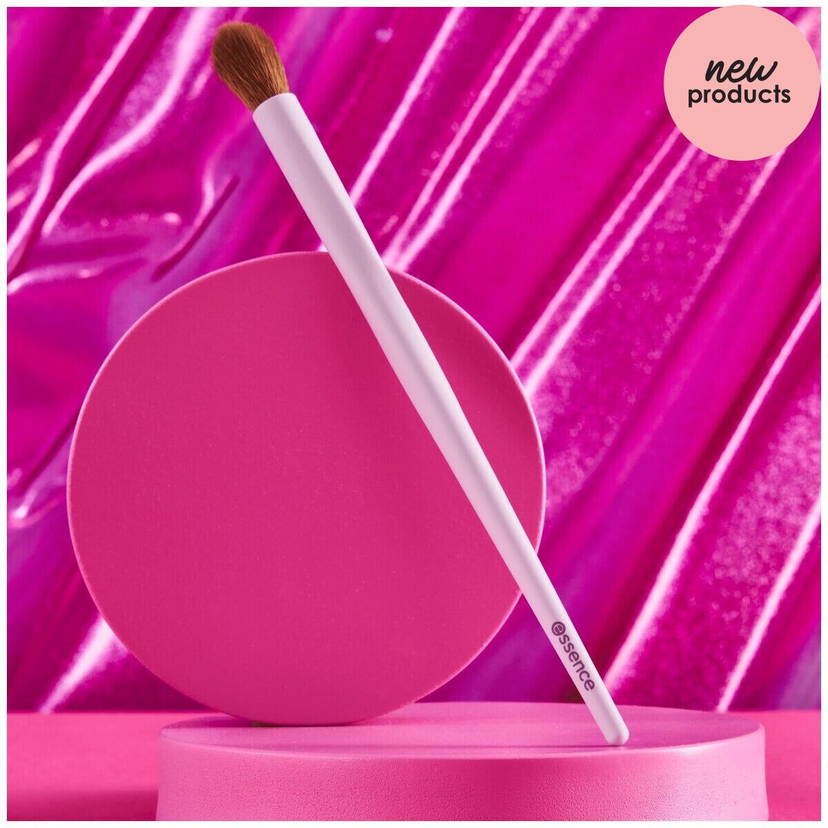 essence Blending Brush 01 | Blending is my cardio essence Cosmetics