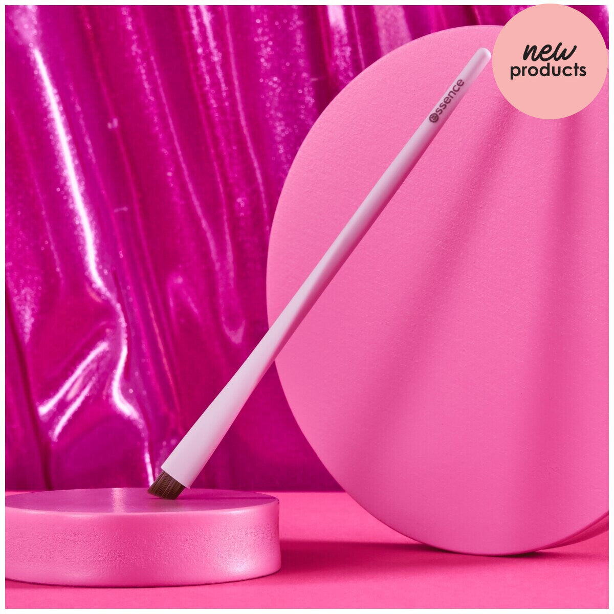 essence Brow Brush 01 | Brows on Fleek essence Cosmetics