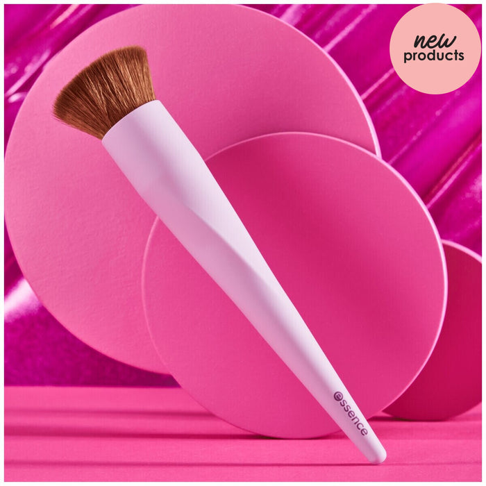 essence Make Up Buffer Brush 01 | Buff Away Your Problems essence Cosmetics