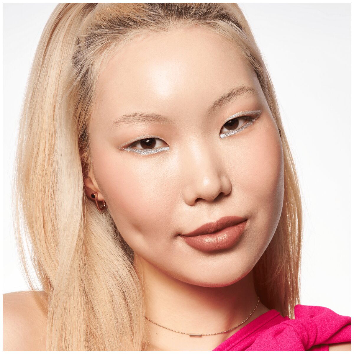 essence The Slim Stick essence Cosmetics