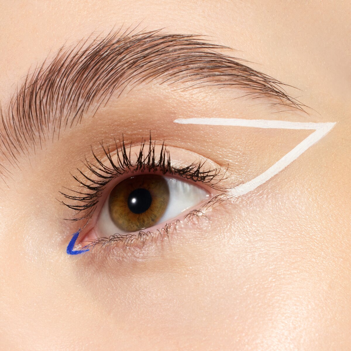 essence Colour it! Liquid Eyeliner essence Cosmetics