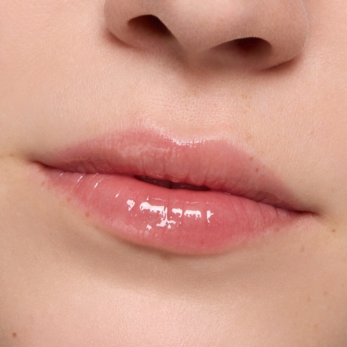 essence Hydra Kiss Lip Oil essence Cosmetics
