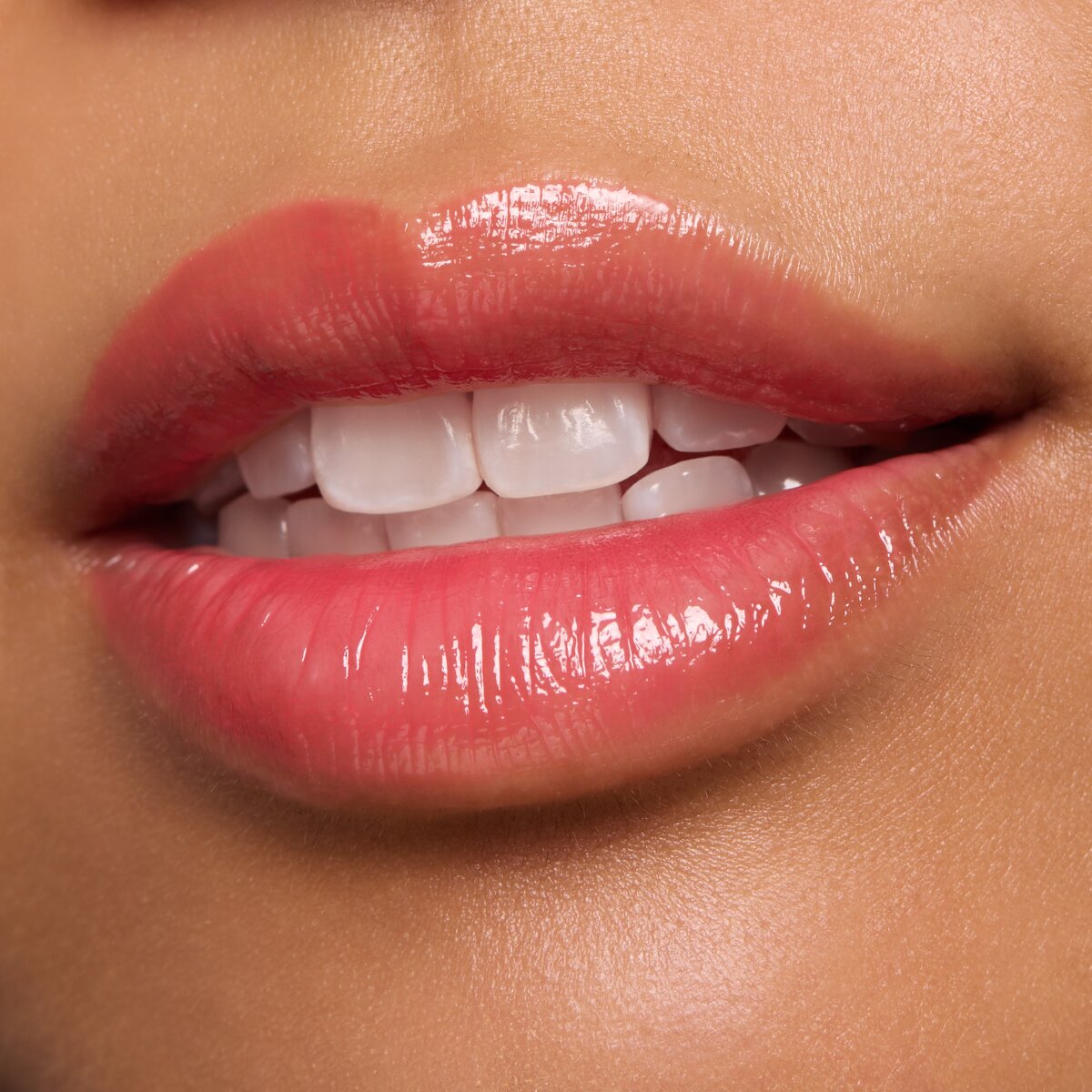 essence Juicy Bomb Glossy Butter Balm essence Cosmetics