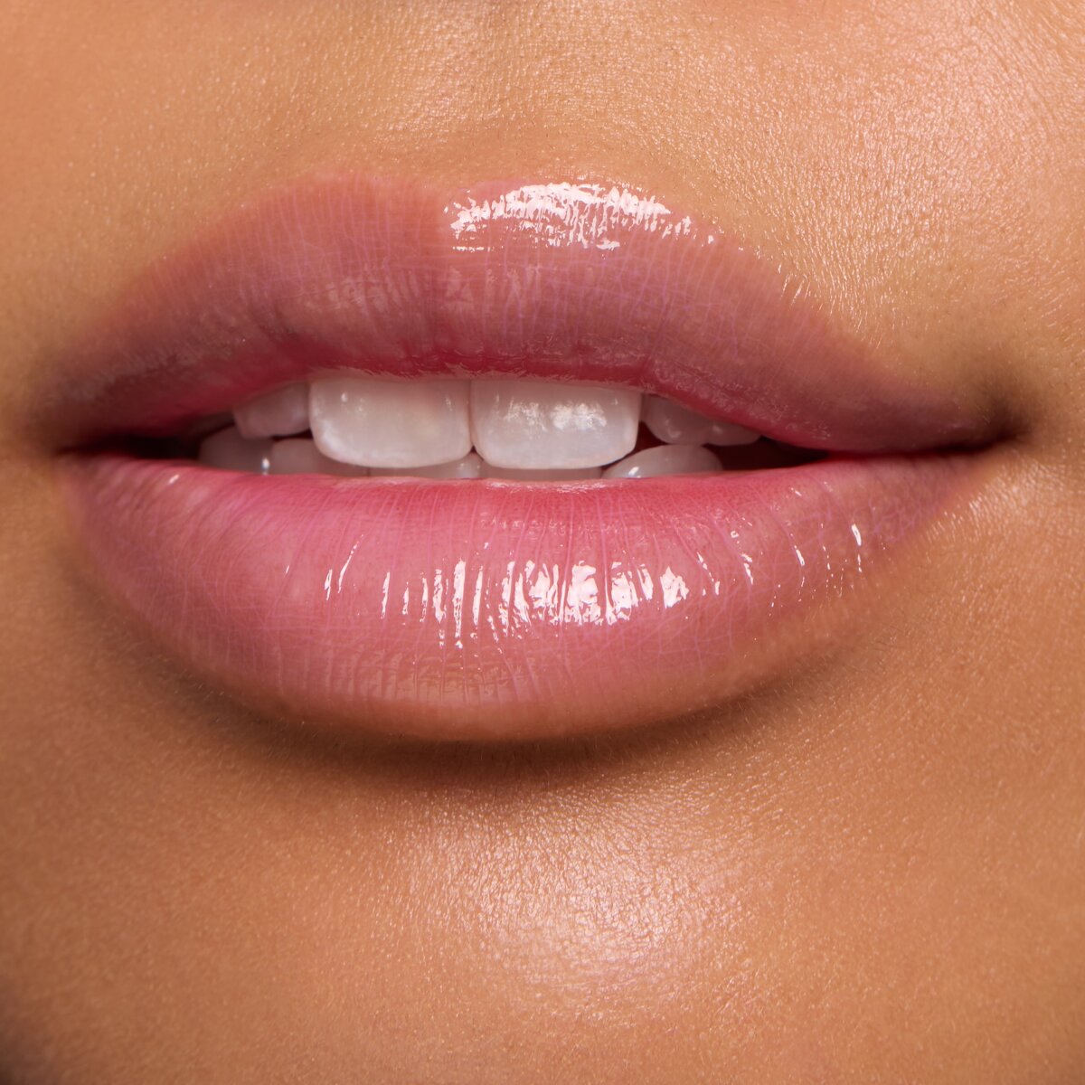 essence Juicy Bomb Glossy Butter Balm essence Cosmetics