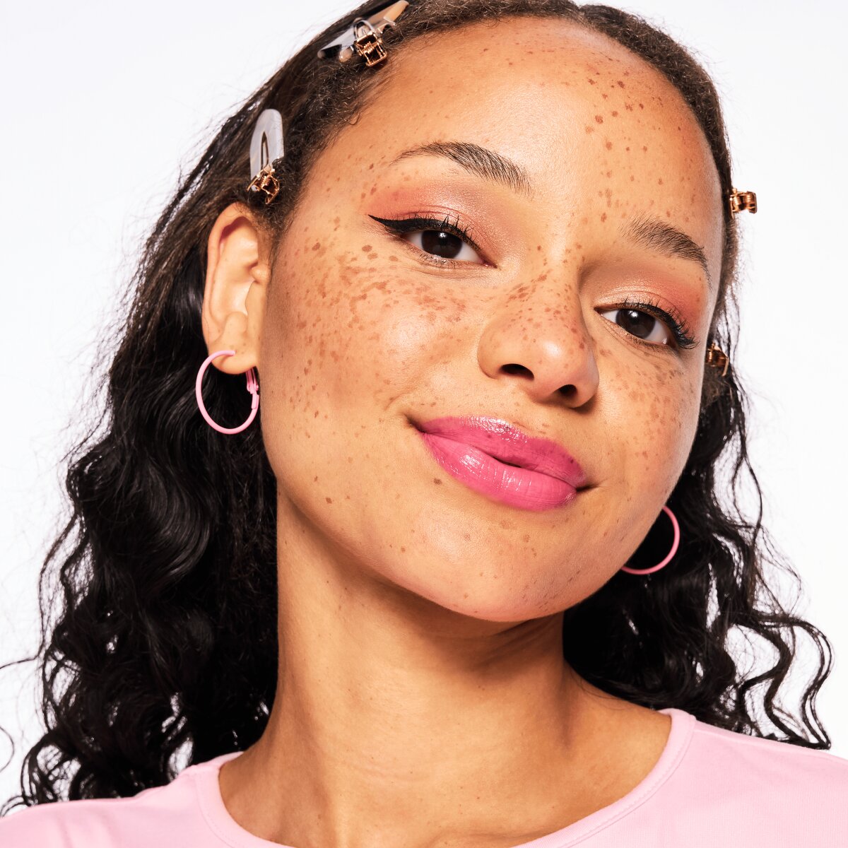 essence Juicy Bomb Glossy Butter Balm essence Cosmetics