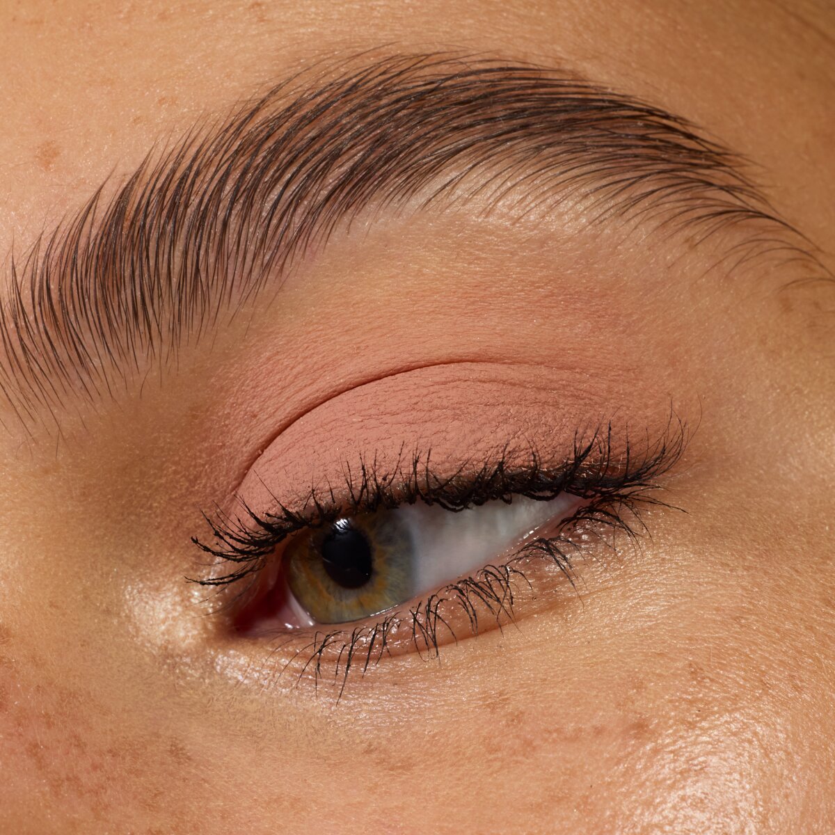 essence Matte Liquid Eyeshadow essence Cosmetics