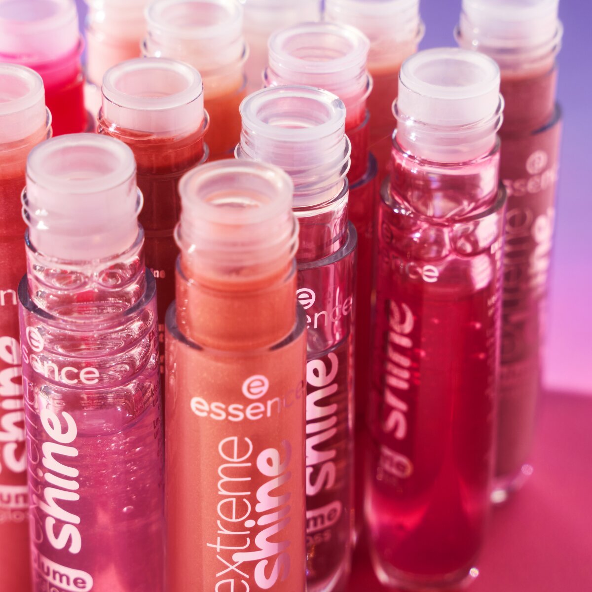 essence Extreme Shine Volume Lipgloss essence Cosmetics