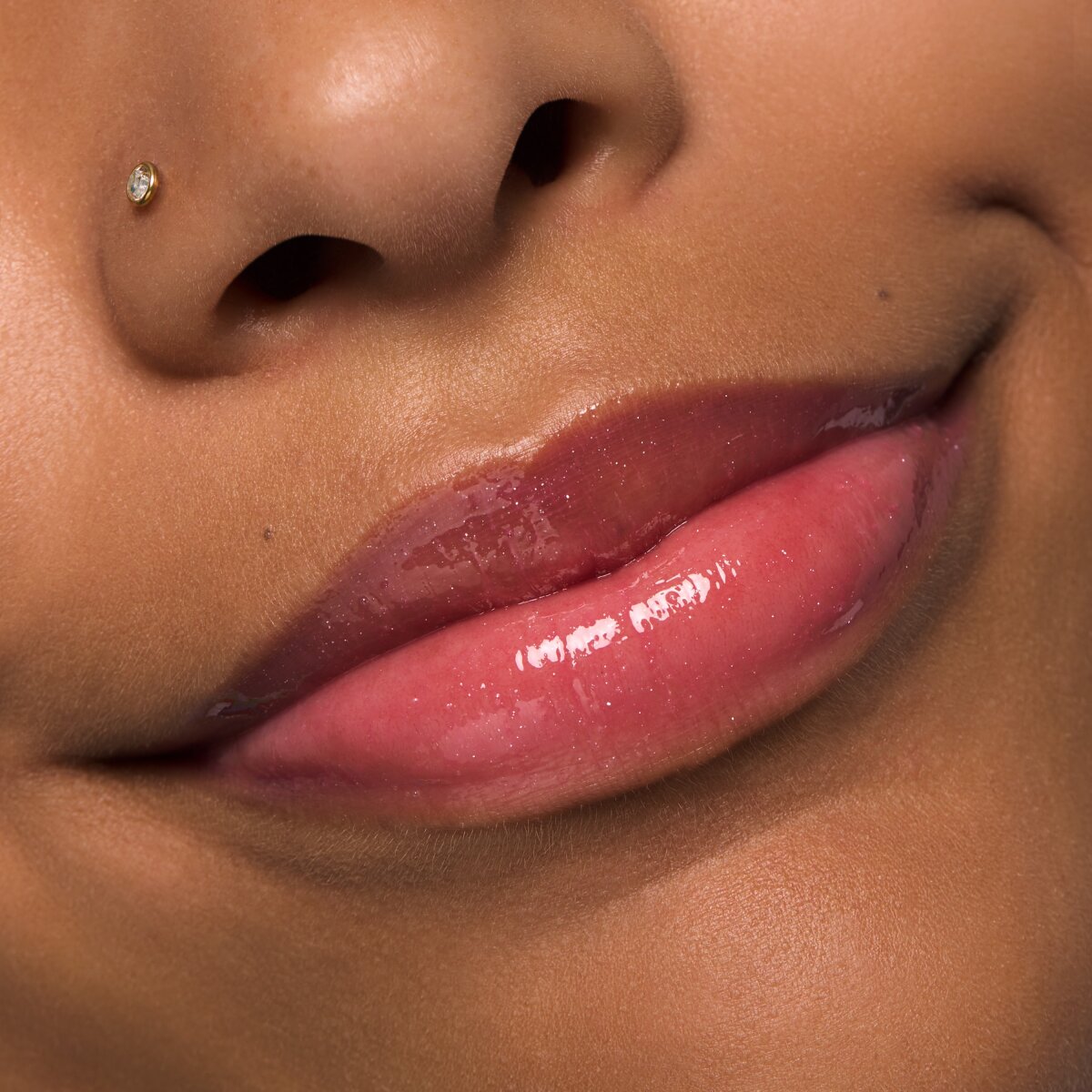 essence Extreme Shine Volume Lipgloss essence Cosmetics
