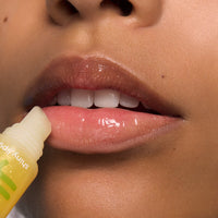 essence Juicy Bomb Shiny Lipgloss essence Cosmetics