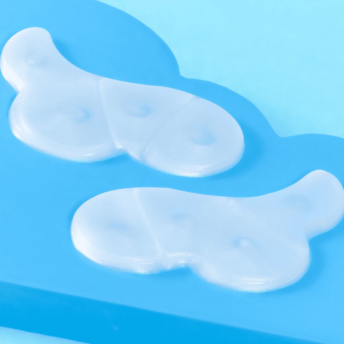 essence Hydro Gel Eye Patches 04 | Dare To Dream essence Cosmetics   