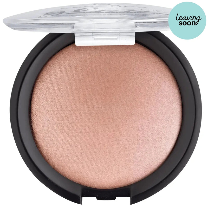 Essence Make Me Glow Baked Highlighter 10 It'S Glow Time! Essence Cosmetics   