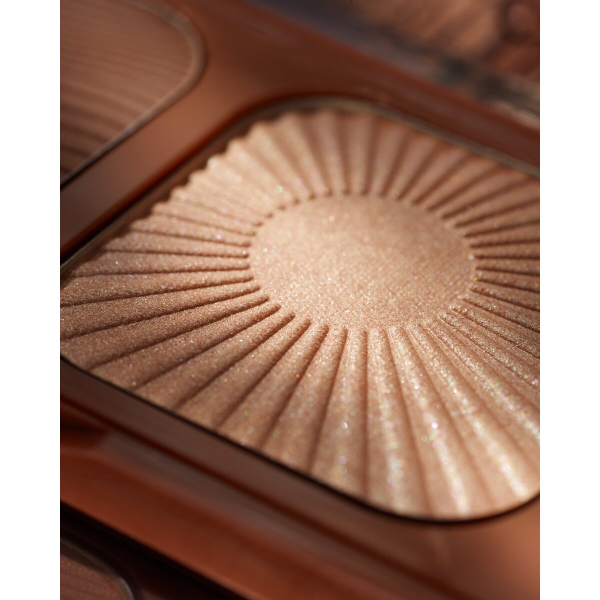 Catrice Bronze & Glow Palette Holiday Skin Catrice Cosmetics   