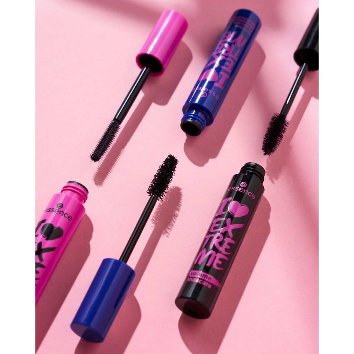 essence I Love Extreme Crazy Volume Mascara essence Cosmetics   
